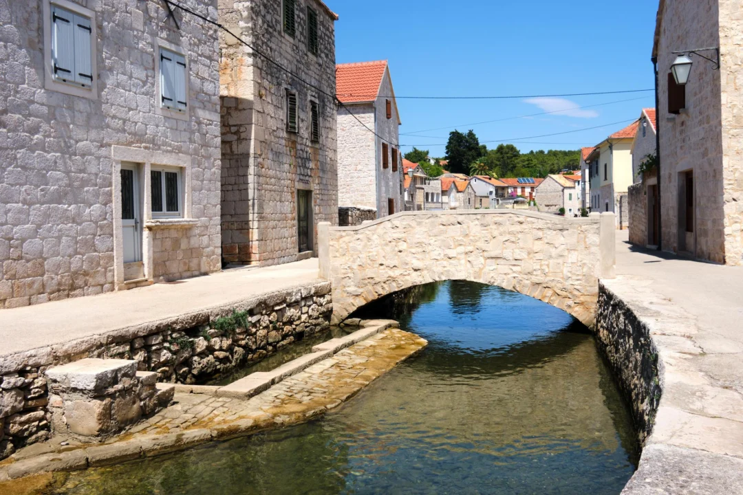 Kurort i widoki — Wyspa Hvar Chorwacja