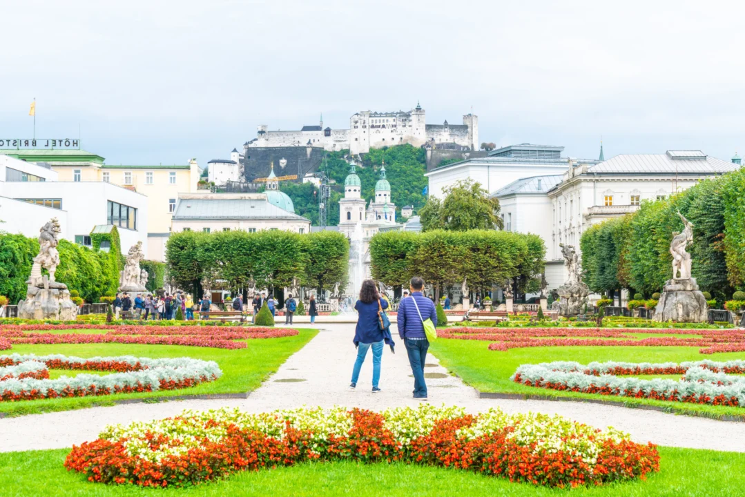 Góry i natura — Zamek Mirabell Ziemia Salzburska Austria