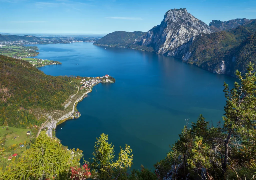 Góry i natura — Zamek Ort Austria