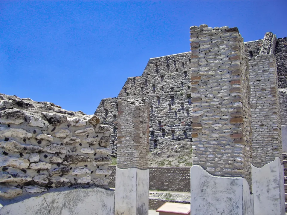 Atrakcje turystyczne — Zamek w Berat Albania Centralna Albania