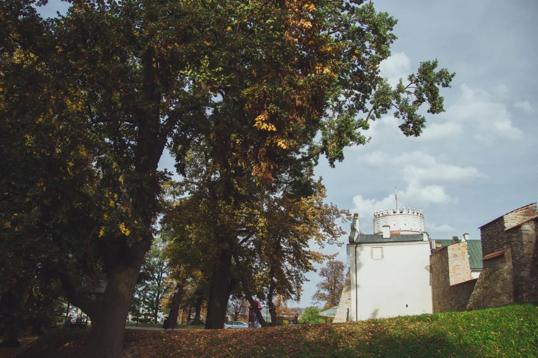 Miasto i architektura — Zamek w Szydłowcu — historia w kamieniu Beskidy Zachodnie Polska