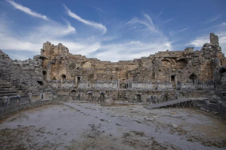 Plaża i wybrzeże — wakacje w Antyczne miasto Perge Antalya Turcja