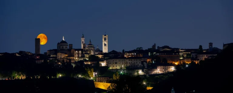 Plaża i wybrzeże — wakacje w Bergamo Lombardia Włochy