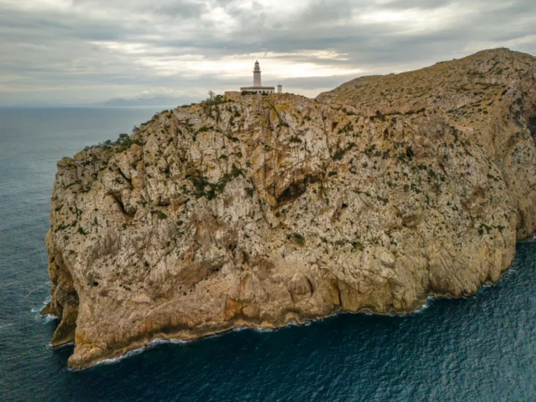Plaża i wybrzeże — wakacje w Cap de Formentor Majorka Hiszpania