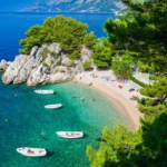 Plaża i wybrzeże — wakacje w Chorwacji