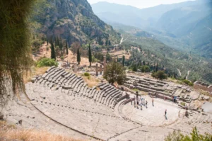 Plaża i wybrzeże — wakacje w Delphi Grecja
