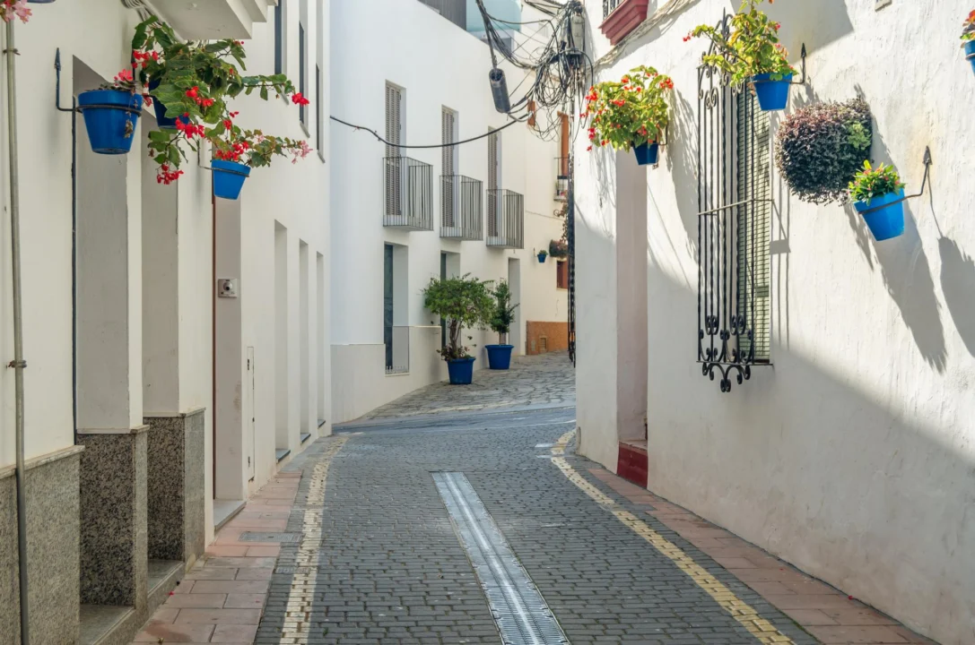 Estepona — przewodnik dla turystów