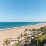 Plaża i wybrzeże — wakacje w Hiszpanii