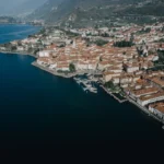 Plaża i wybrzeże — wakacje w Isola del Garda Jezioro Garda Włochy