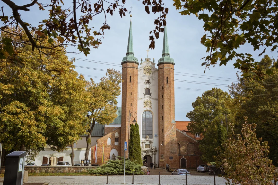 Katedra Oliwska — przewodnik dla turystów