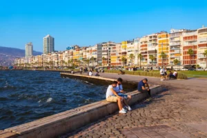 Plaża i wybrzeże — wakacje w Kordon Izmir Turcja