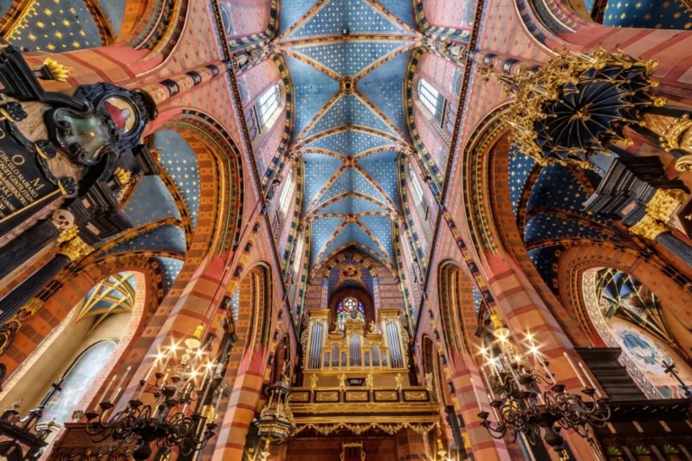Plaża i wybrzeże — wakacje w Kościół Mariacki Kraków Polska