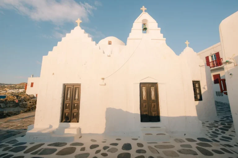 Plaża i wybrzeże — wakacje w Kościół Panagia Paraportiani Mykonos Grecja