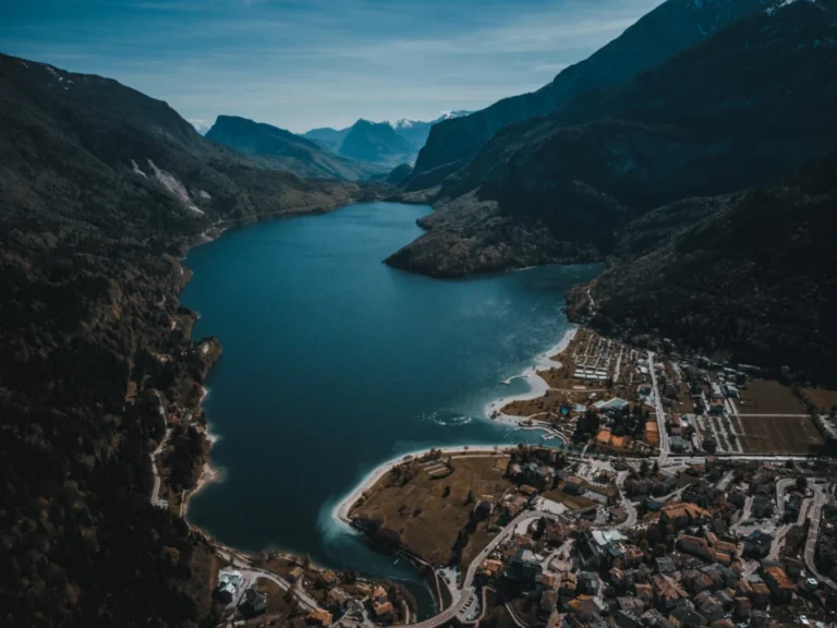 Plaża i wybrzeże — wakacje w Lago di Molveno Trentino Włochy