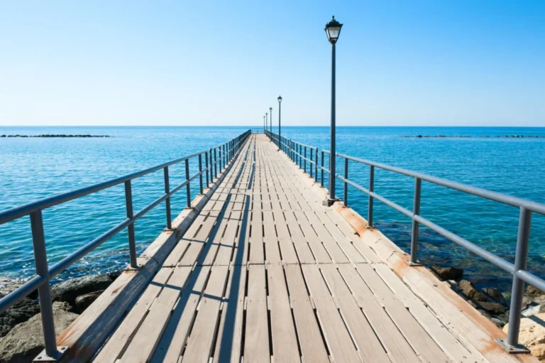 Plaża i wybrzeże — wakacje w Molo w Limassol Limassol Cypr