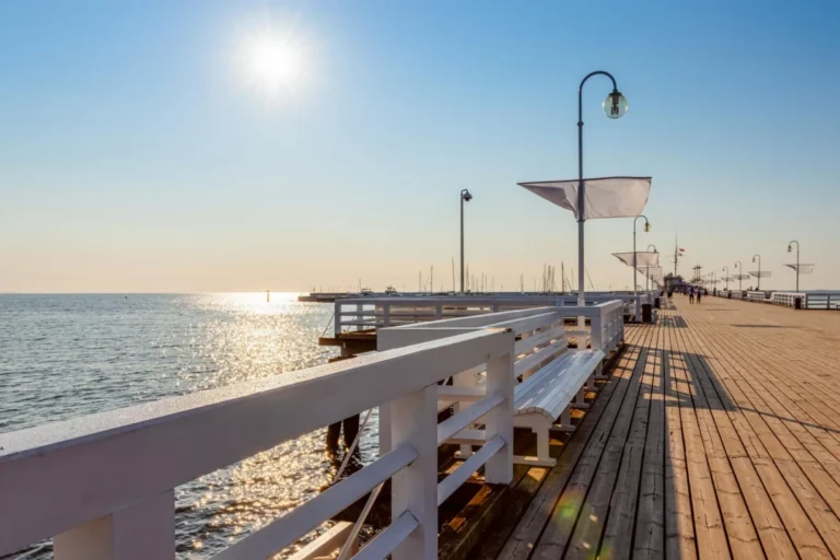 Plaża i wybrzeże — wakacje w Molo w Sopocie Polska