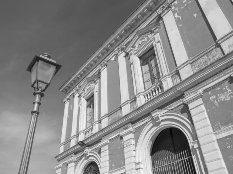 Plaża i wybrzeże — wakacje w Museo Nacional Centro de Arte Reina Sofía Madryt Hiszpania