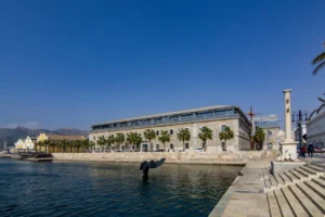 Plaża i wybrzeże — wakacje w Muzeum Morskie w Chanii Kreta Zachodnia Grecja