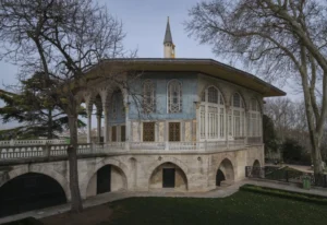 Plaża i wybrzeże — wakacje w Muzeum Sztuki Tureckiej i Islamskiej Istambuł Turcja
