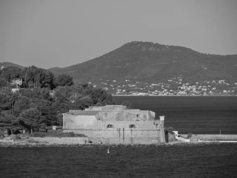 Plaża i wybrzeże — wakacje w Nafpaktos Grecja Środkowa Grecja