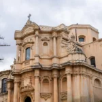 Plaża i wybrzeże — wakacje w Noto Sycylia Włochy