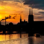 Plaża i wybrzeże — wakacje w Ostrów Tumski Wrocław Polska