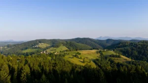 Plaża i wybrzeże — wakacje w Panorama Beskidów — niezapomniane widoki Beskidy Zachodnie Polska