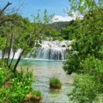 Plaża i wybrzeże — wakacje w Park Narodowy Krka Chorwacja