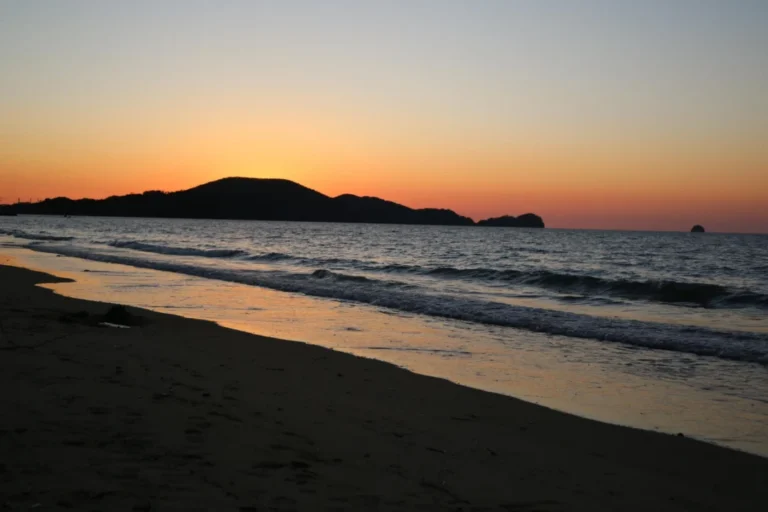 Plaża i wybrzeże — wakacje w Park Regionalny Calblanque Costa Calida Hiszpania