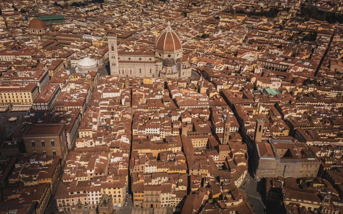 Piazza della Signoria — przewodnik dla turystów