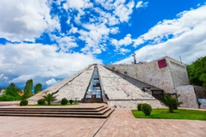 Plaża i wybrzeże — wakacje w Piramida w Tiranie Tirana Albania