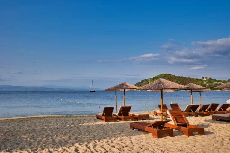 Plaża i wybrzeże — wakacje w Plaża Koukounaries Skiathos Grecja