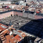 Plaża i wybrzeże — wakacje w Plaza Mayor Madryt Hiszpania