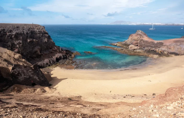Plaża i wybrzeże — wakacje w Plaża Papagayo Lanzarote Hiszpania
