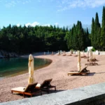 Plaża i wybrzeże — wakacje w Plaża Tsamadou Samos Grecja