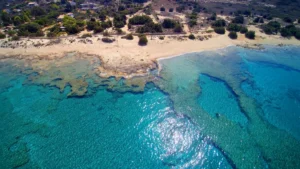 Plaża i wybrzeże — wakacje w Plaża Vouliagmeni Attyka Grecja