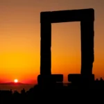Plaża i wybrzeże — wakacje w Portara Naxos Grecja