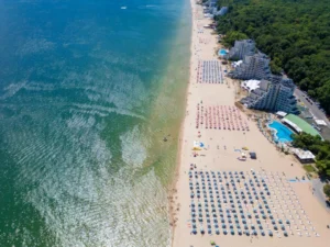 Plaża i wybrzeże — wakacje w Słoneczny Brzeg Bułgaria