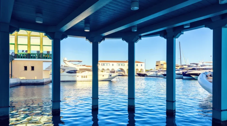 Plaża i wybrzeże — wakacje w Stary Port Limassol Limassol Cypr