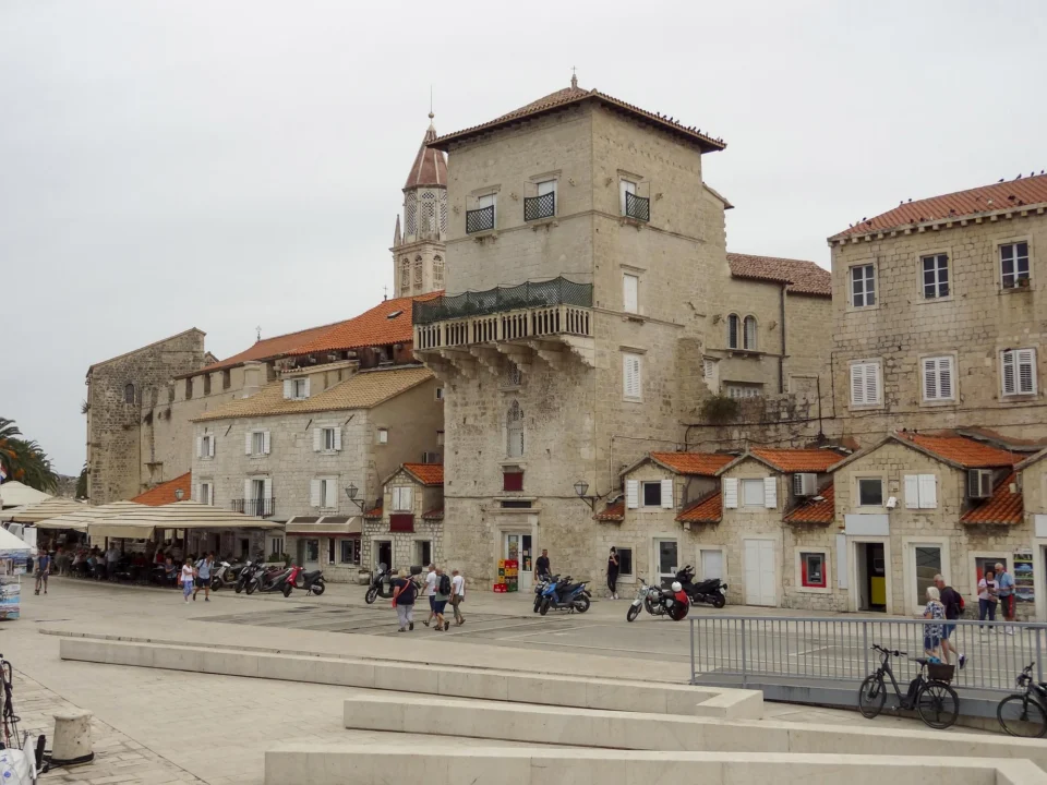 Trogir — przewodnik dla turystów