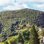 Plaża i wybrzeże — wakacje w Val di Susa — dolina górska Piemont Włochy