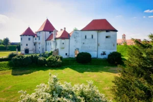 Plaża i wybrzeże — wakacje w Zamek w Łęczycy Polska Centralna Polska