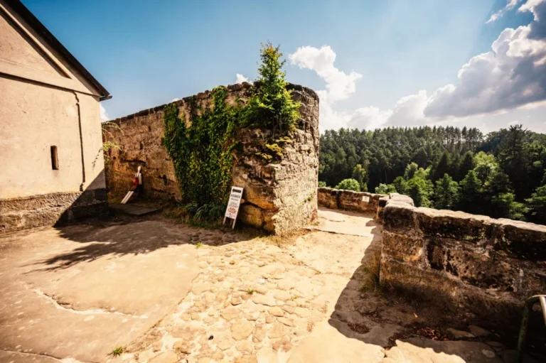 Plaża i wybrzeże — wakacje w Zamek w Lesku Bieszczady Polska