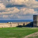 Plaża i wybrzeże — wakacje w Forteca Kamerlengo Wyspa Ciovo Chorwacja