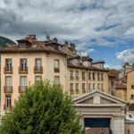 Plaża i wybrzeże — wakacje w Grenoble Alpy Francuskie Francja