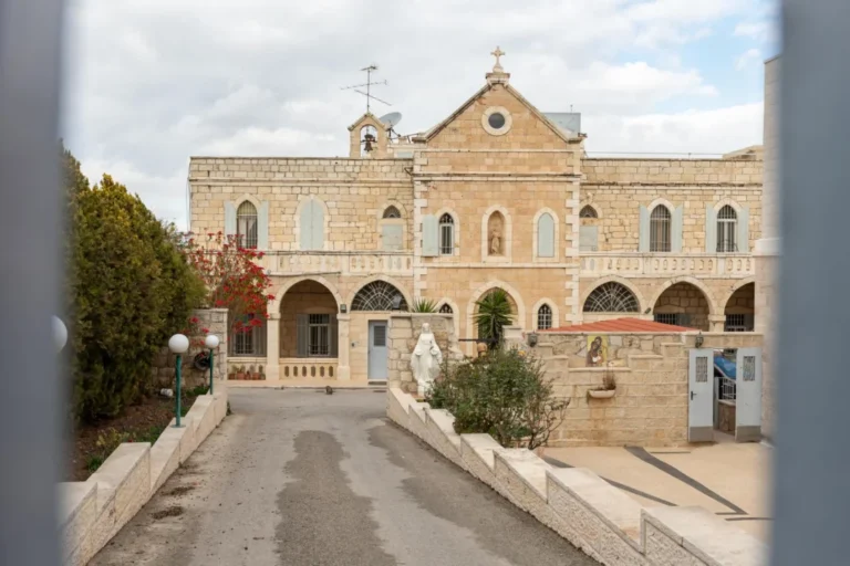 Plaża i wybrzeże — wakacje w Klasztor Franciszkanów Wyspa Hvar Chorwacja