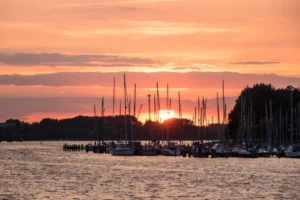 Plaża i wybrzeże — wakacje w Marina w Cavtacie Dalmacja Południowa Chorwacja