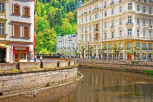Plaża i wybrzeże — wakacje w Pijalnia Wód Karlove Vary Czechy