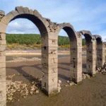 Plaża i wybrzeże — wakacje w Rzymskie ruiny w Lun Wyspa Pag Chorwacja