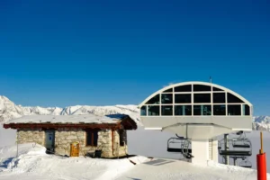 Plaża i wybrzeże — wakacje w Serre Chevalier Alpy Francuskie Francja